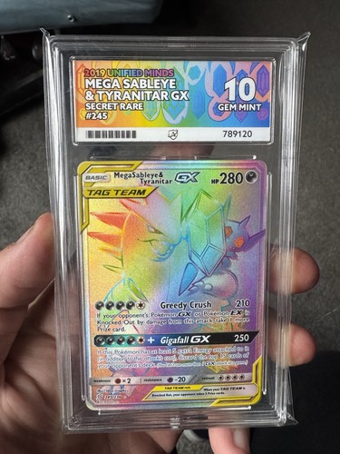 Mega sableye tyranitar gx - sableye,